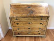 A 19th century pine bureau, 112 cm x 59 cm x 106 cm.