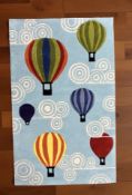 Brand new children's balloon design 100% wool rug, 150 cm x 90 cm.