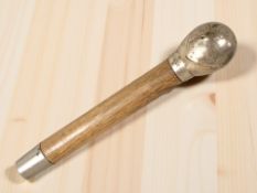A silver topped tip staff, length 18 cm.