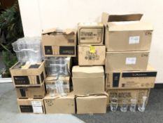 A large quantity of pub/restaurant glasses