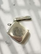 A silver vesta case, width 5.5cm CONDITION REPORT: 40.
