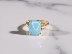 A 9ct gold turquoise ring,