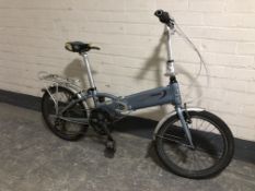 A Trek F400 Navigator folding bike, frame 10