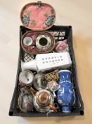 Oriental wares including Chinese porcelain, tea pot in basket (af), Japanese Kutani wares,