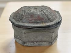 An early 19th century painted lead tobacco box, width 14 cm.