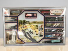 A Lima OO gauge super freight liner terminal set, in box.