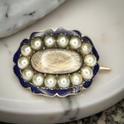 A Georgian gold, pearl and enamel memorial brooch,