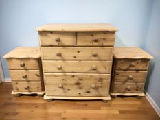 A modern pine six drawer chest, 83 cm x 49 cm x 90 cm,