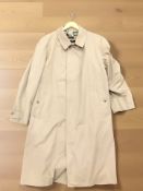 A gent's Burberry mac / overcoat. CONDITION REPORT: In very good condition.