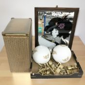 A loom box, picture mirror,