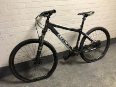 A Carrera Vengeance bike, frame 18