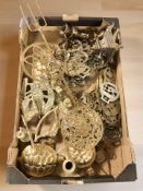 Brass wares to include horse brasses, trivets, candelabrum, tortoise figures.