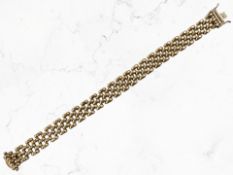 A 9ct gold bracelet, length 18cm CONDITION REPORT: 14.