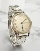 A vintage gent's stainless steel Longines centre seconds wristwatch,