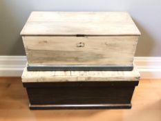 Two pine blanket boxes, largest 94 cm wide.