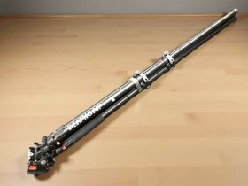 A Bog Deathgrip tripod