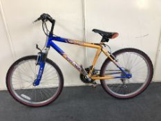 A Virage Warp Nine bike,