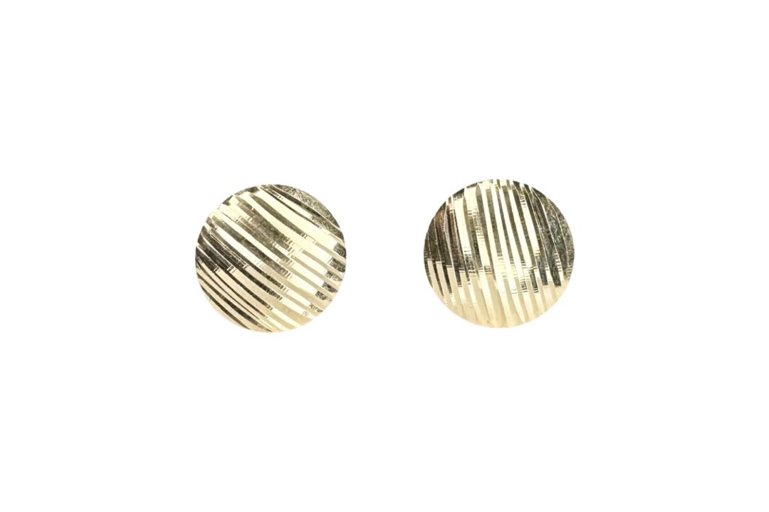 A pair of 10ct yellow gold earrings CONDITION REPORT: 1.2g.