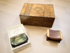 A Victorian inlaid walnut jewellery box,