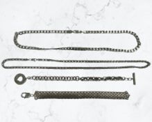 Four chain/necklaces, all stamped 925 CONDITION REPORT: 101.