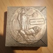 A World War I death penny named to Albert Webster,