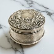 A silver ring box, Birmingham 1995,