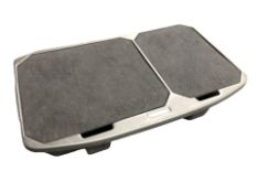 A car boot storage compartment, width 100 cm.