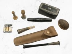 A group of collectables including papiermache snuff box, seals,