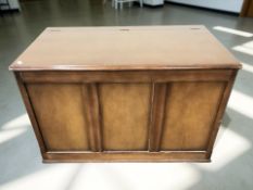 A reproduction panel oak blanket chest, 91 cm x 50 cm x 61 cm.