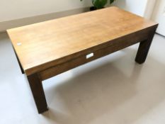 A contemporary pub coffee table, 120 cm x 60 cm x 46 cm.