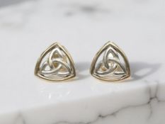A pair of 9ct gold Celtic motif ear studs with post fittings CONDITION REPORT: 1.