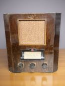A vintage valve radio, height 44 cm.