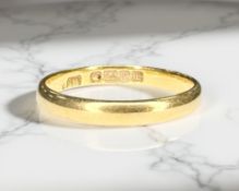 A 22ct yellow gold band ring, size I CONDITION REPORT: 1.6g.