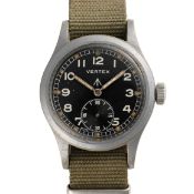 A GENTLEMAN'S BRITISH MILITARY VERTEX W.W.W. WRIST WATCH CIRCA 1945, PART OF THE 