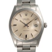 A GENTLEMAN'S SIZE STAINLESS STEEL ROLEX OYSTERDATE BRACELET WATCH DATED 1983, REF. 6694 WITH SILVER