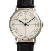 A GENTLEMAN'S LARGE SIZE STAINLESS STEEL OMEGA RG CHRONOMETRE CENTRE SECONDS WRIST WATCH CIRCA