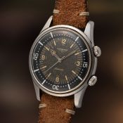 A RARE GENTLEMAN'S SIZE STAINLESS STEEL LONGINES SUPER COMPRESSOR DIVERS WRIST WATCH CIRCA 1962,