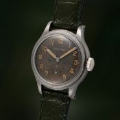 A RARE GENTLEMAN'S STAINLESS STEEL GERMAN MILITARY LONGINES D-H ARMY SERVICE WATCH CIRCA 1940s