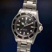 A GENTLEMAN'S SIZE STAINLESS STEEL ROLEX OYSTER PERPETUAL SUBMARINER BRACELET WATCH CIRCA 1979, REF.