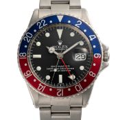 A GENTLEMAN'S SIZE STAINLESS STEEL ROLEX OYSTER PERPETUAL GMT MASTER 