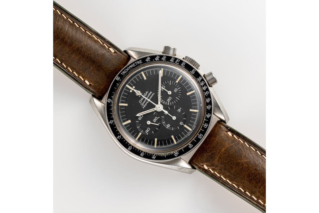 A GENTLEMAN'S SIZE STAINLESS STEEL OMEGA SPEEDMASTER PROFESSIONAL CHRONOGRAPH WRIST WATCH CIRCA - Image 3 of 8