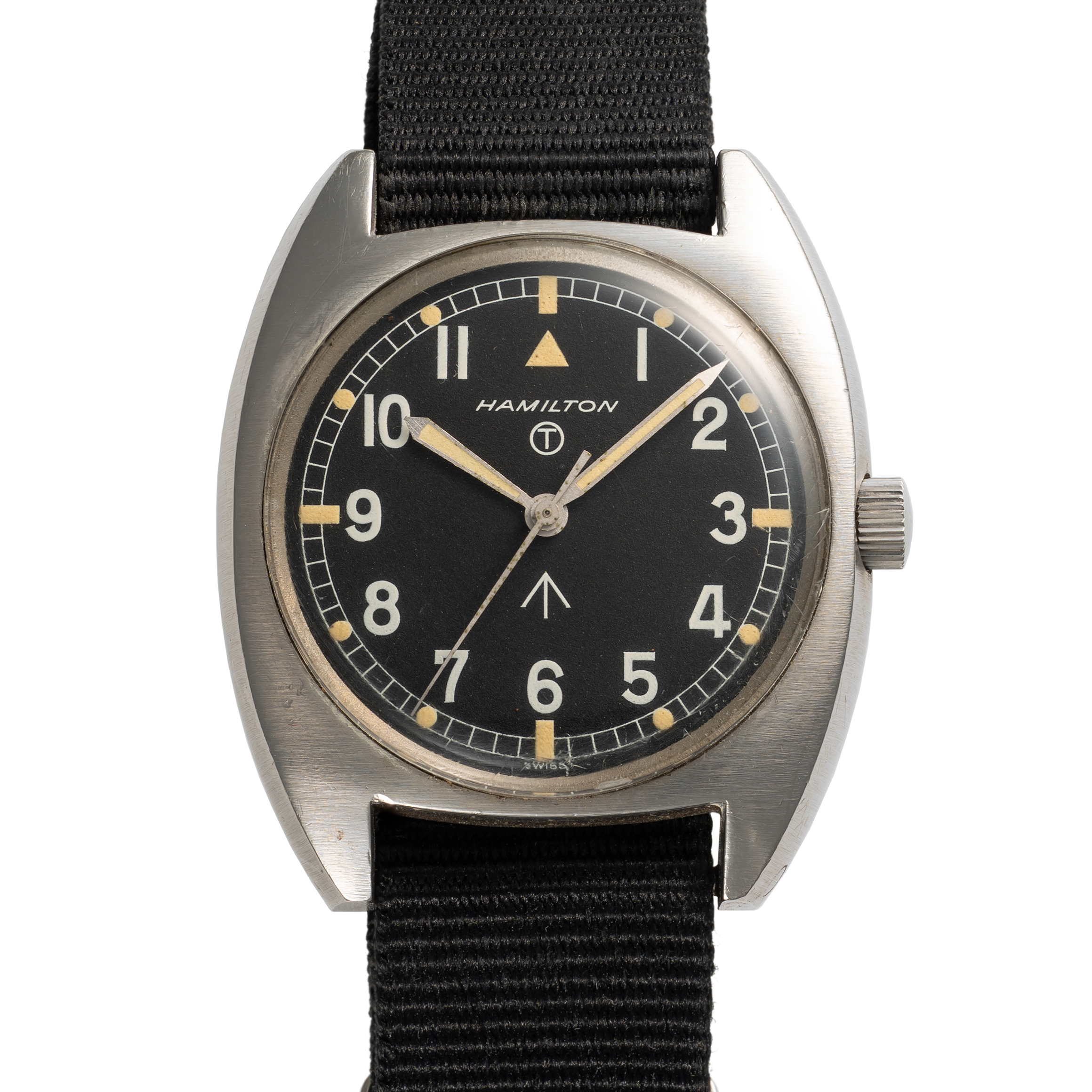 A GENTLEMAN'S SIZE STAINLESS STEEL BRITISH MILITARY HAMILTON RAF WRIST WATCH DATED 1975 Movement: