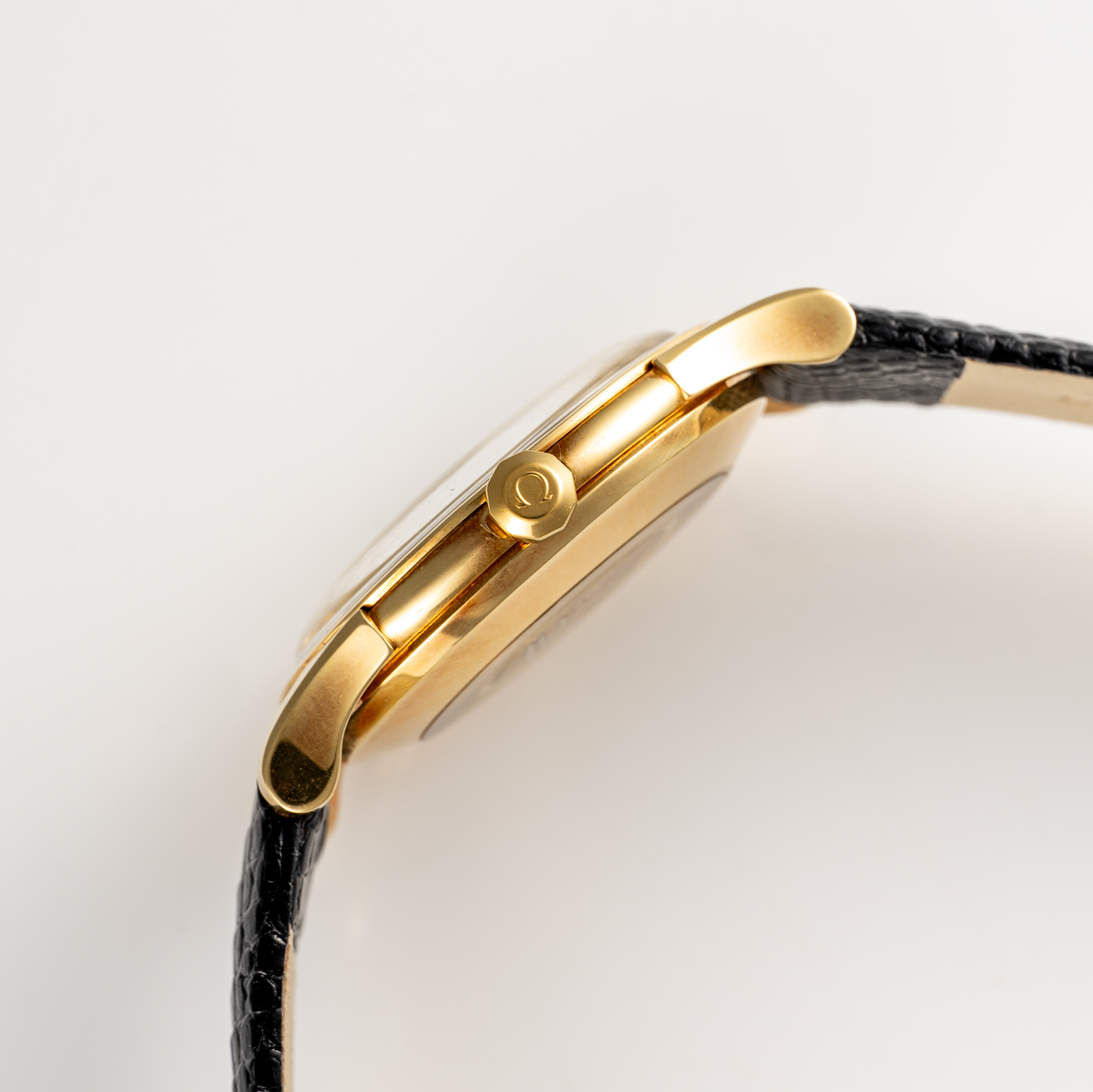 A FINE & RARE GENTLEMAN'S SIZE 18K SOLID GOLD OMEGA CONSTELLATION CHRONOMETER WRIST WATCH CIRCA - Image 8 of 9