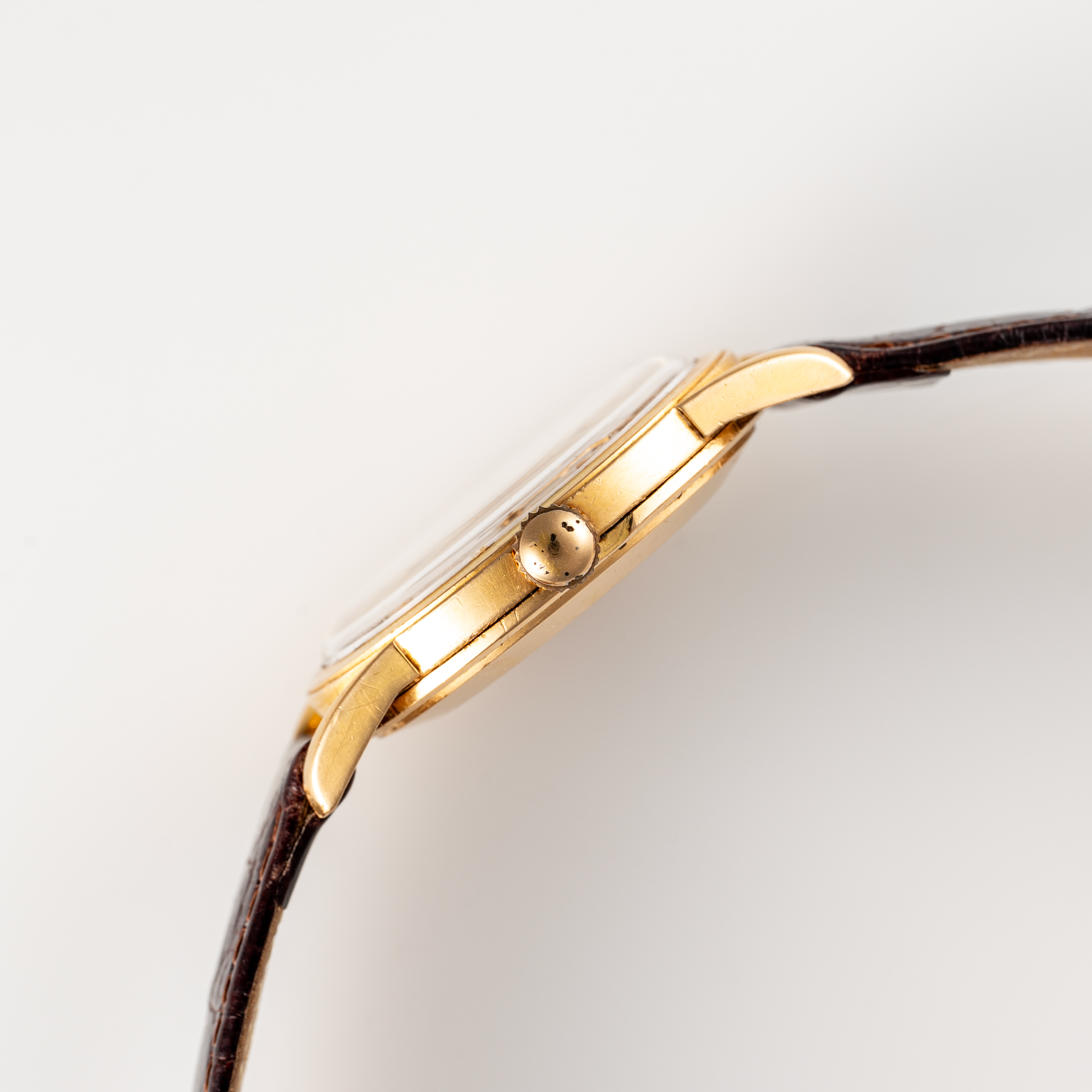A RARE GENTLEMAN'S SIZE 18K SOLID GOLD BREITLING TRANSOCEAN WRIST WATCH CIRCA 1960s Movement: 25J, - Image 5 of 8