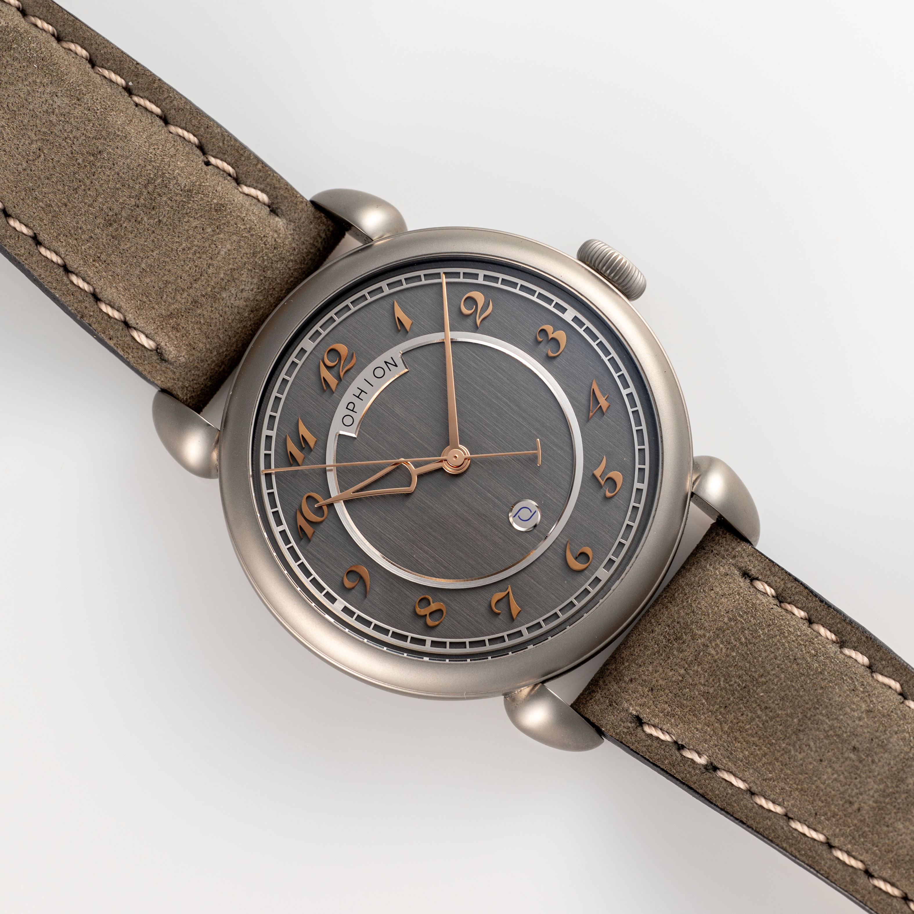 A RARE GENTLEMAN'S SIZE TITANIUM OPHION VELOS 786 GILT SPECTRE WRIST WATCH CIRCA 2022, THE LIMITED - Image 5 of 10