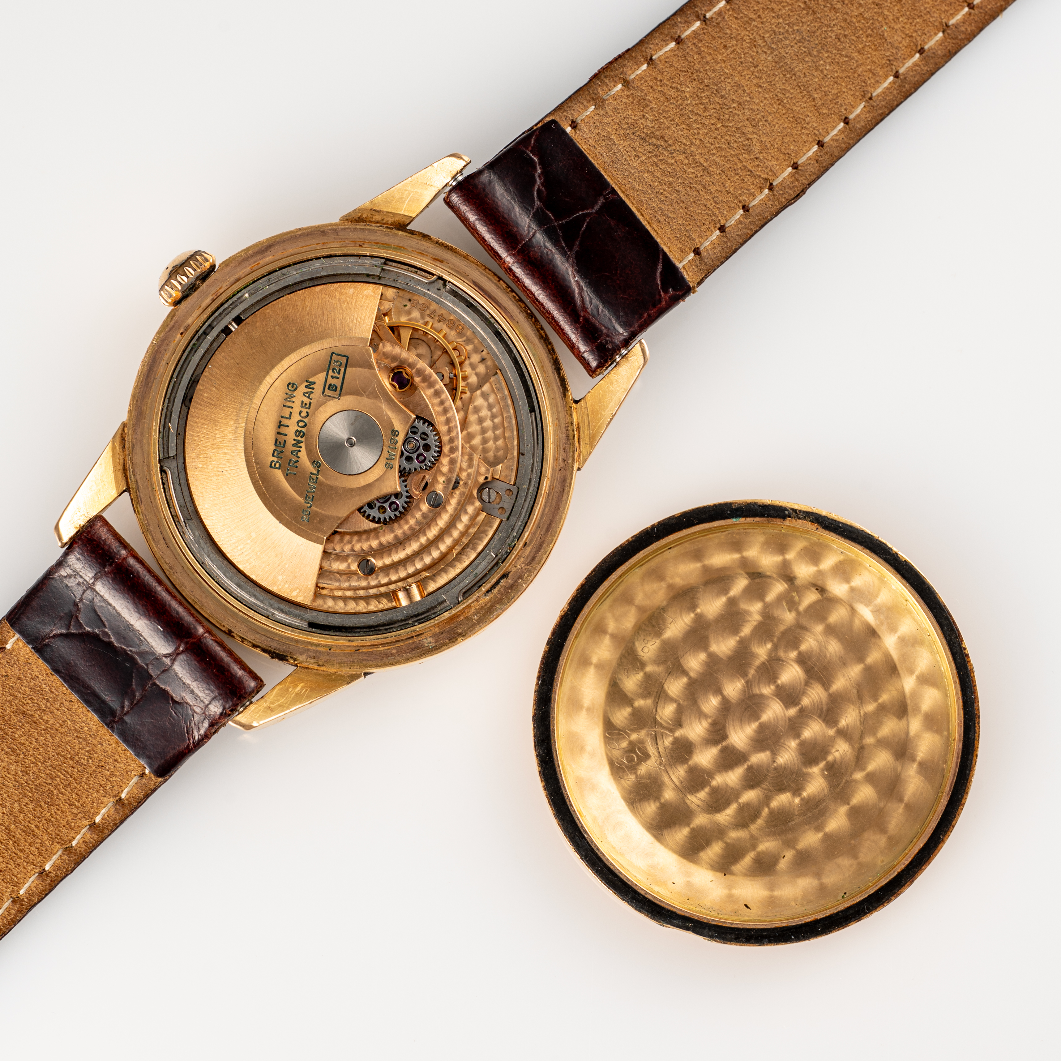 A RARE GENTLEMAN'S SIZE 18K SOLID GOLD BREITLING TRANSOCEAN WRIST WATCH CIRCA 1960s Movement: 25J, - Image 8 of 8