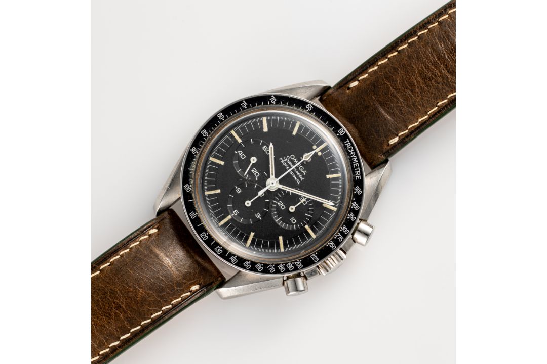 A GENTLEMAN'S SIZE STAINLESS STEEL OMEGA SPEEDMASTER PROFESSIONAL CHRONOGRAPH WRIST WATCH CIRCA - Image 4 of 8