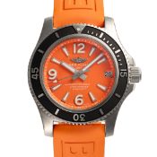 A MIDSIZE STAINLESS STEEL BREITLING SUPEROCEAN II AUTOMATIC WRIST WATCH DATED 2020, REF.