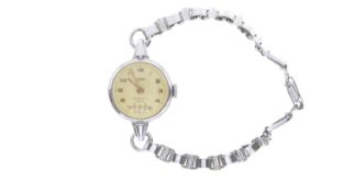 *TO BE SOLD WITHOUT RESERVE* Ladies Medana Vintage Manual Wind