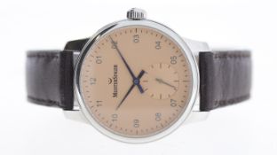 Meistersinger Karelia Sub seconds Manual Wind